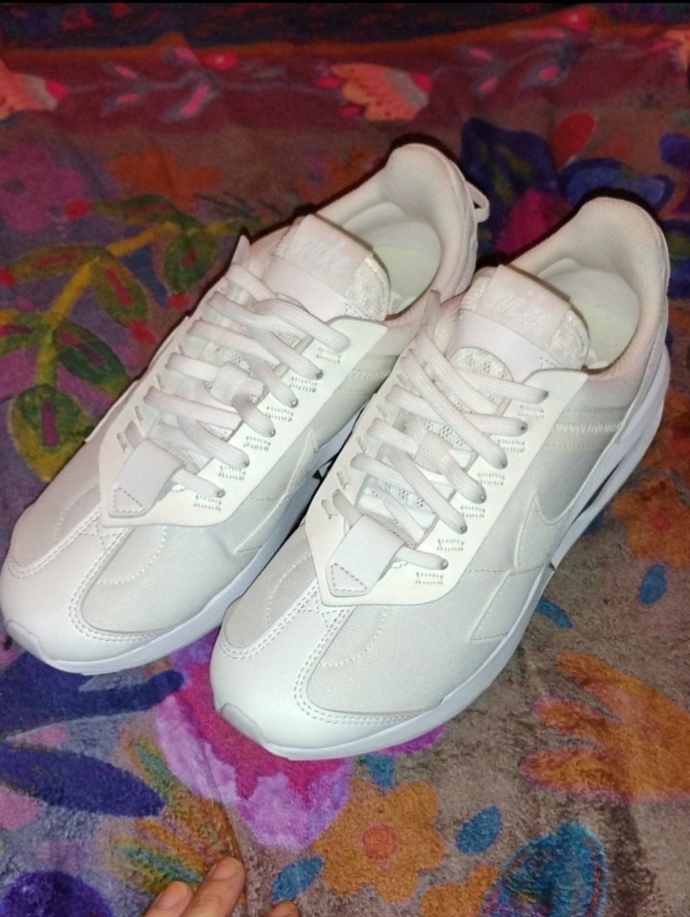 Nike Air Max Pre-Day Womens 8.5 White/Phantom/Summit White Brand New No Box